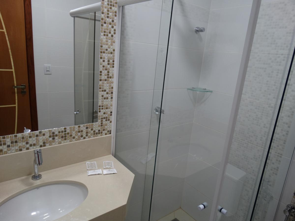 Hotel E Restaurante Sabor De Minas 萨利纳斯 客房 照片
